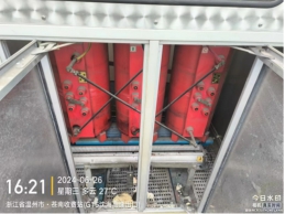 一台受损的3相干式电力变压器（SC9-400/10，400KVA）