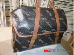 一批粉尘影响的女包27个