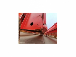 一批运输受损的起重机配件桥架配件25吨