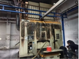 一台火灾受损的全自动六轴切割机（DKT-Q16HR03）6.5吨