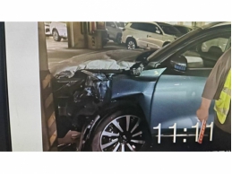 一台运输质损奇瑞出口商品车，出口英国右舵，无合格证，国内无法上牌