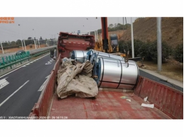 一批受损的钢卷38.5吨