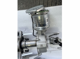 一批受损的转向柱总成47件