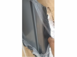 一批受损美的冰箱9台