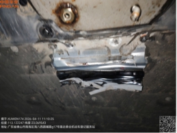 一台受损的电池包