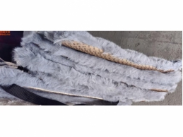 一批受损的纺织品42件